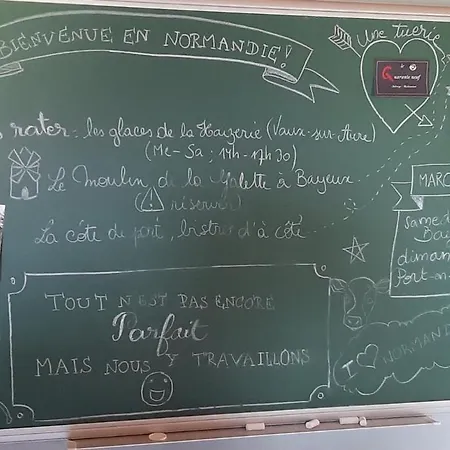 La Chaumiere Du Tank Commes